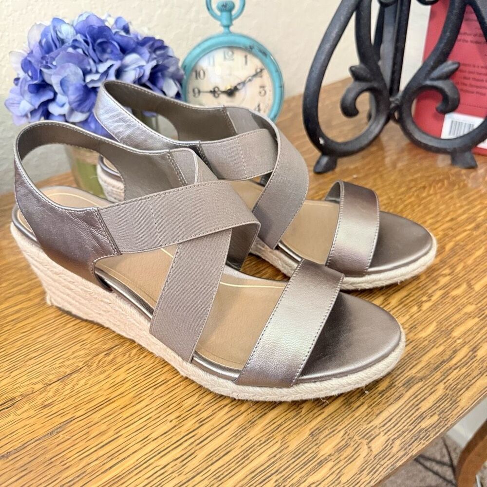 Vionic Tulum Ainsleigh Taupe Espadrille Style Wedge Sandal Sz 11